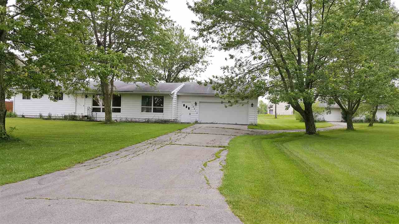 10012 Portage Road Roanoke, IN 46783 - Photo 3 of 33 Gallery Image 3