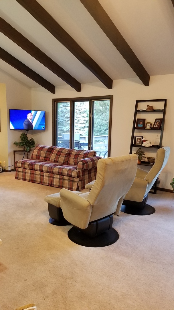 277 Greenwood Road Elgin, IL 60120 - Photo 2 of 29