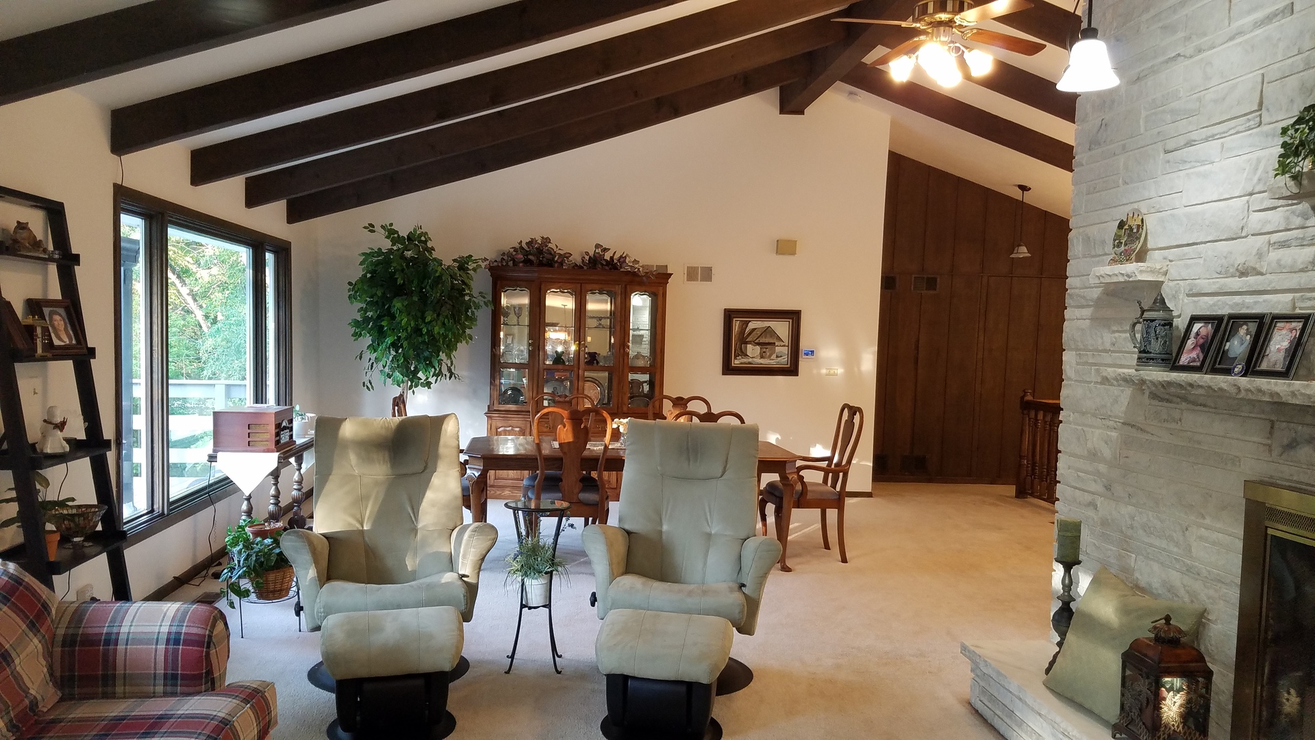 277 Greenwood Road Elgin, IL 60120 - Photo 11 of 29