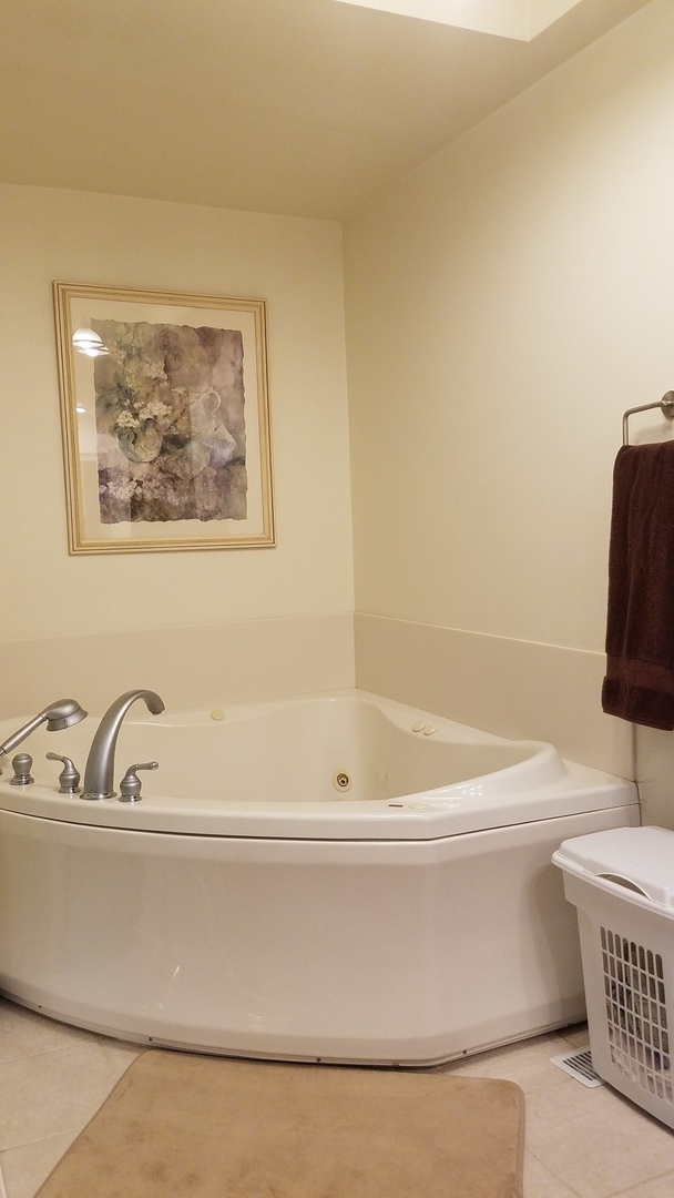 277 Greenwood Road Elgin, IL 60120 - Photo 17 of 29