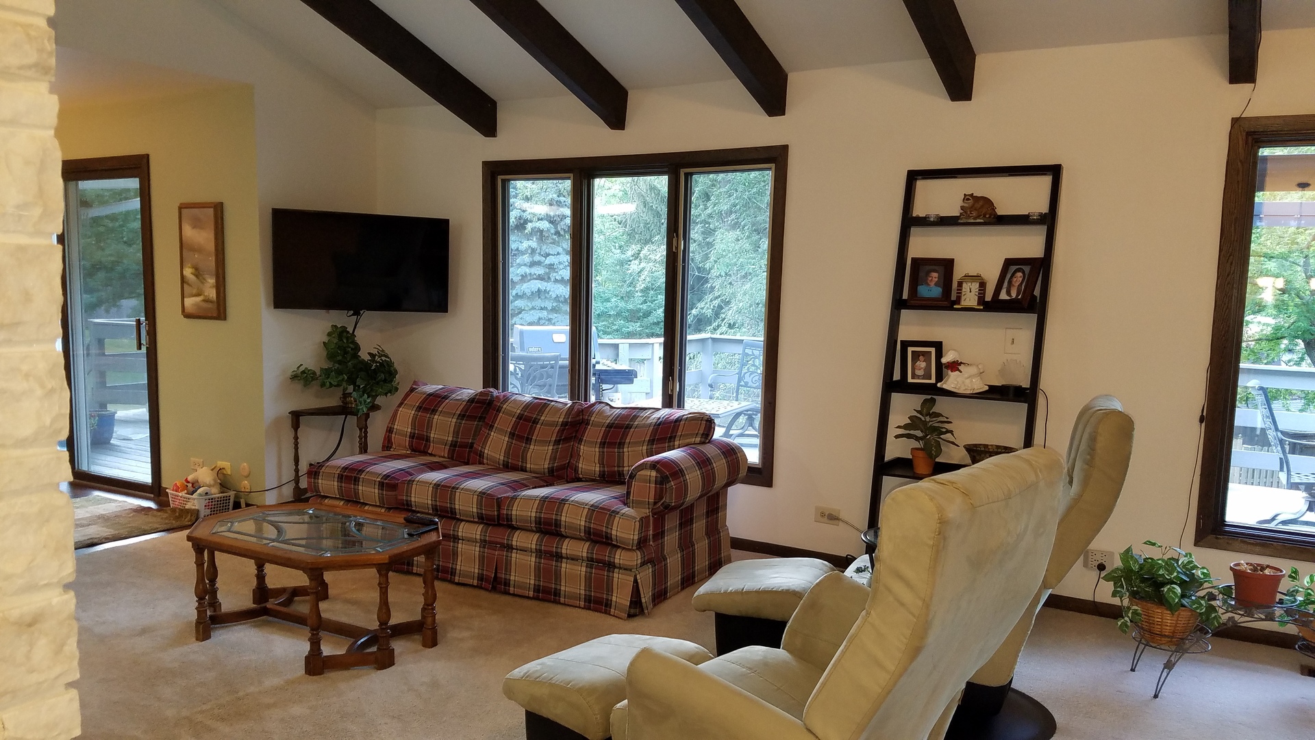 277 Greenwood Road Elgin, IL 60120 - Photo 3 of 29