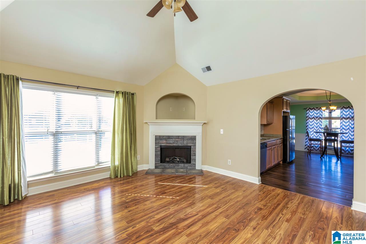 1008 Emerald Ridge Drive Calera, AL 35040 - Photo 11 of 36