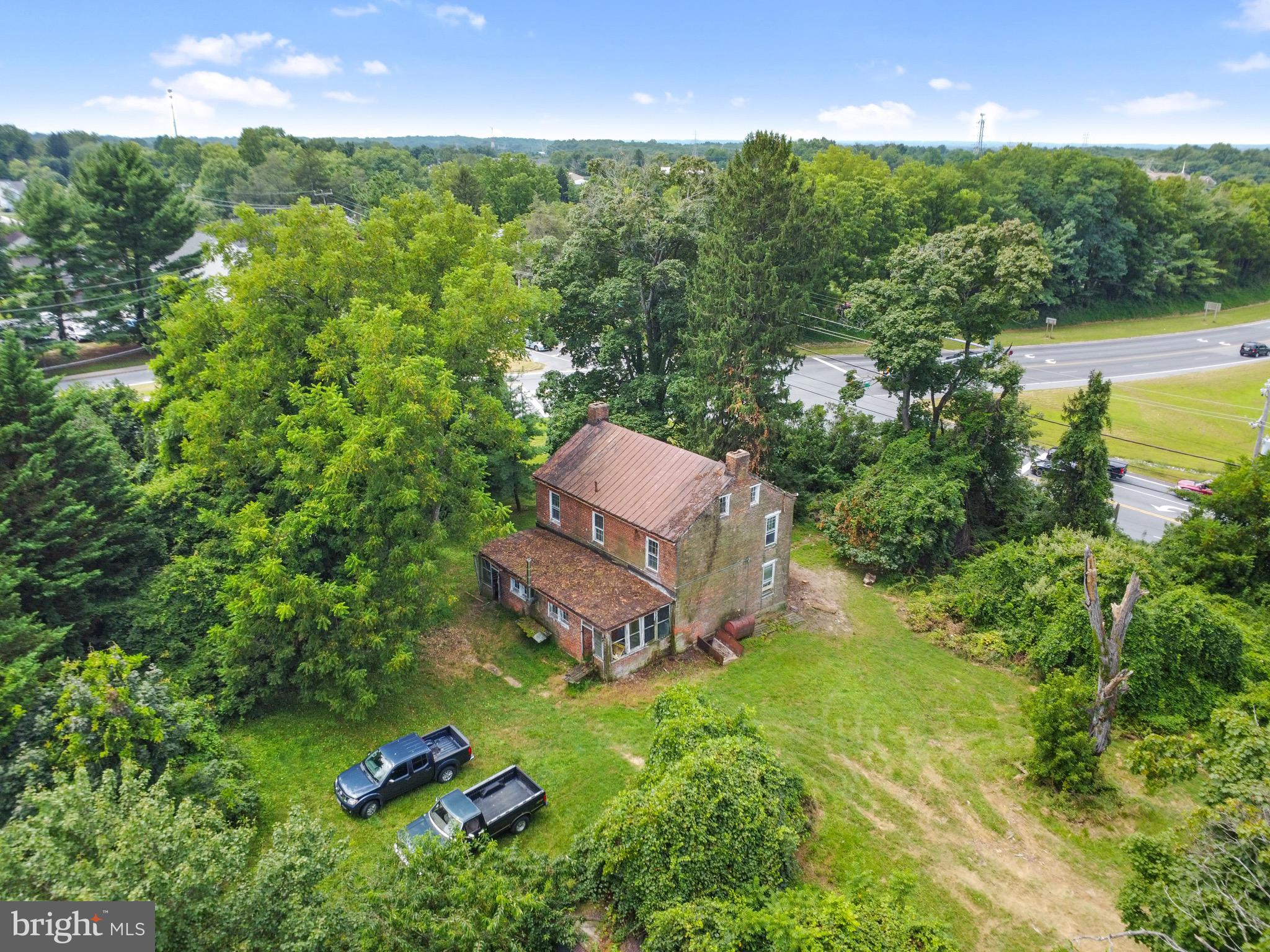 7 Butler Road Reisterstown, MD 21136 - Photo 6 of 19 an aerial view of a house with pool outdoor seating and yard
