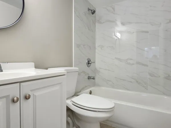 $1,900 | 545 Trace Circle, Unit 105, Deerfield Beach, FL 33441