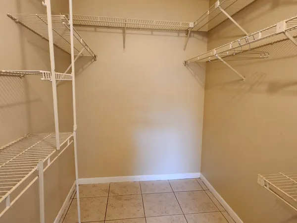 $1,900 | 545 Trace Circle, Unit 105, Deerfield Beach, FL 33441
