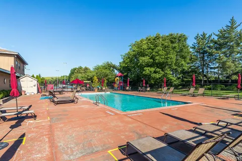 $599,999 | 100 Daly Boulevard, Unit 408, Oceanside, NY 11572