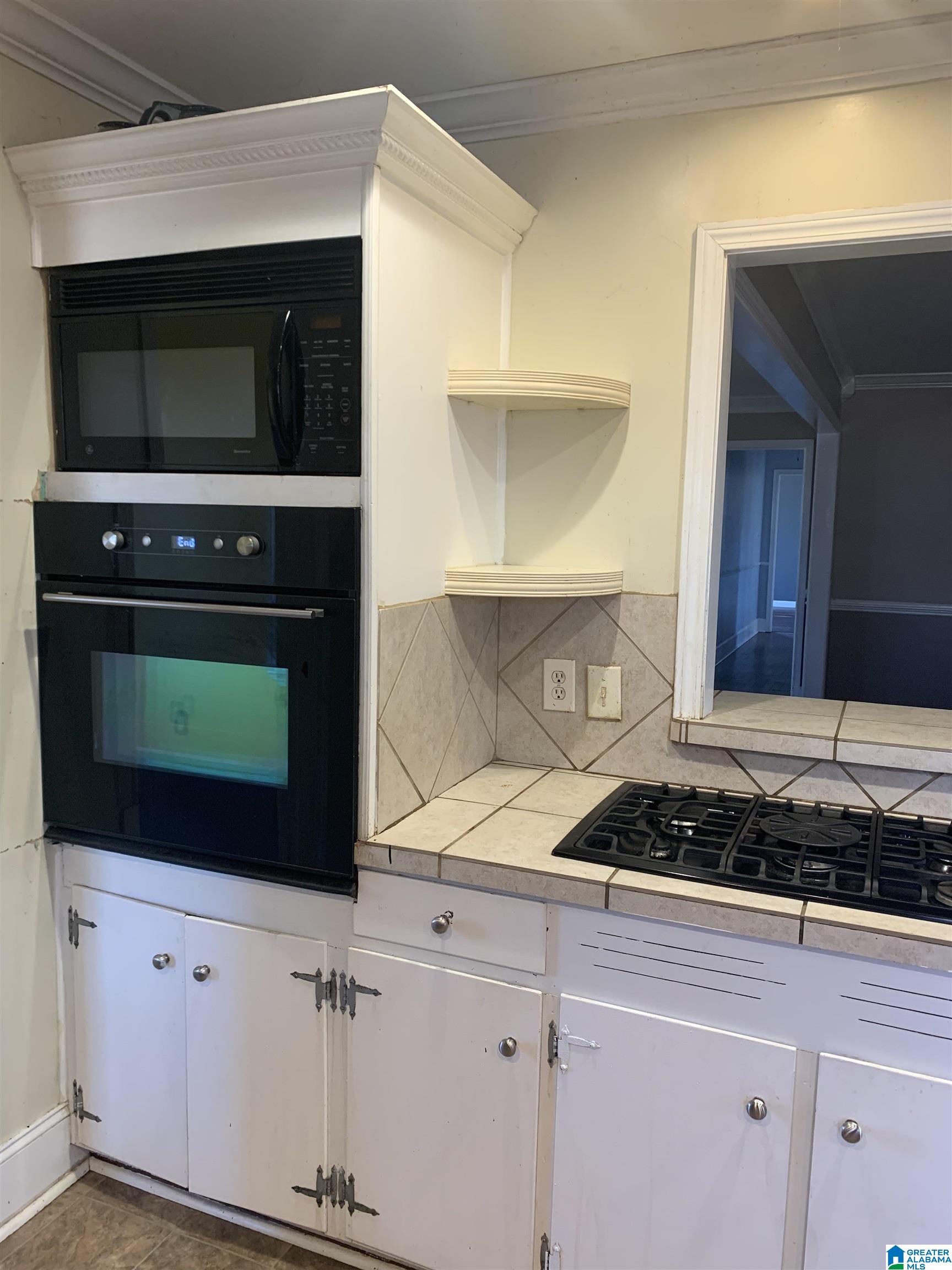 1107 Arrowhead Trail Alabaster, AL 35007 - Photo 2 of 26