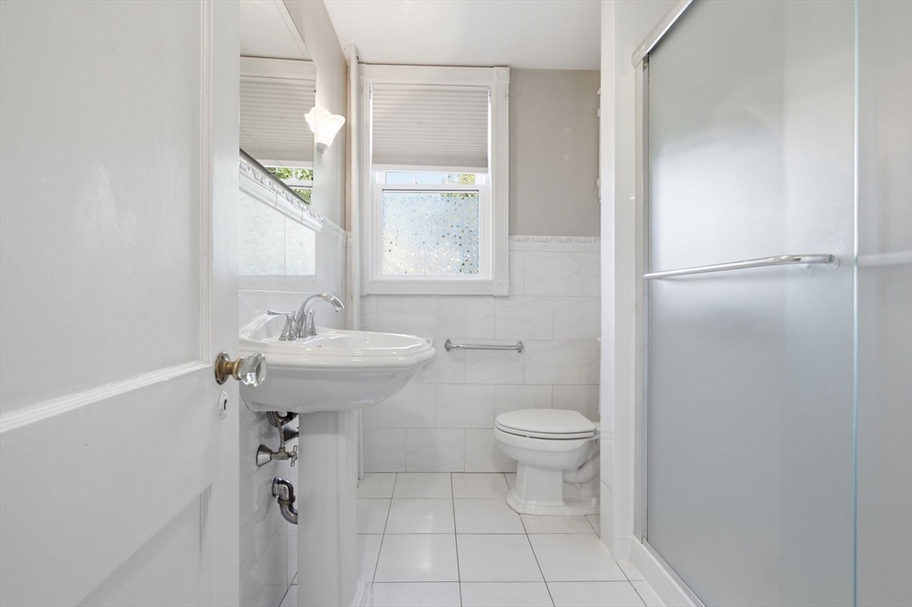 79 Orange Street Reading, MA 01867 - Photo 30 of 42