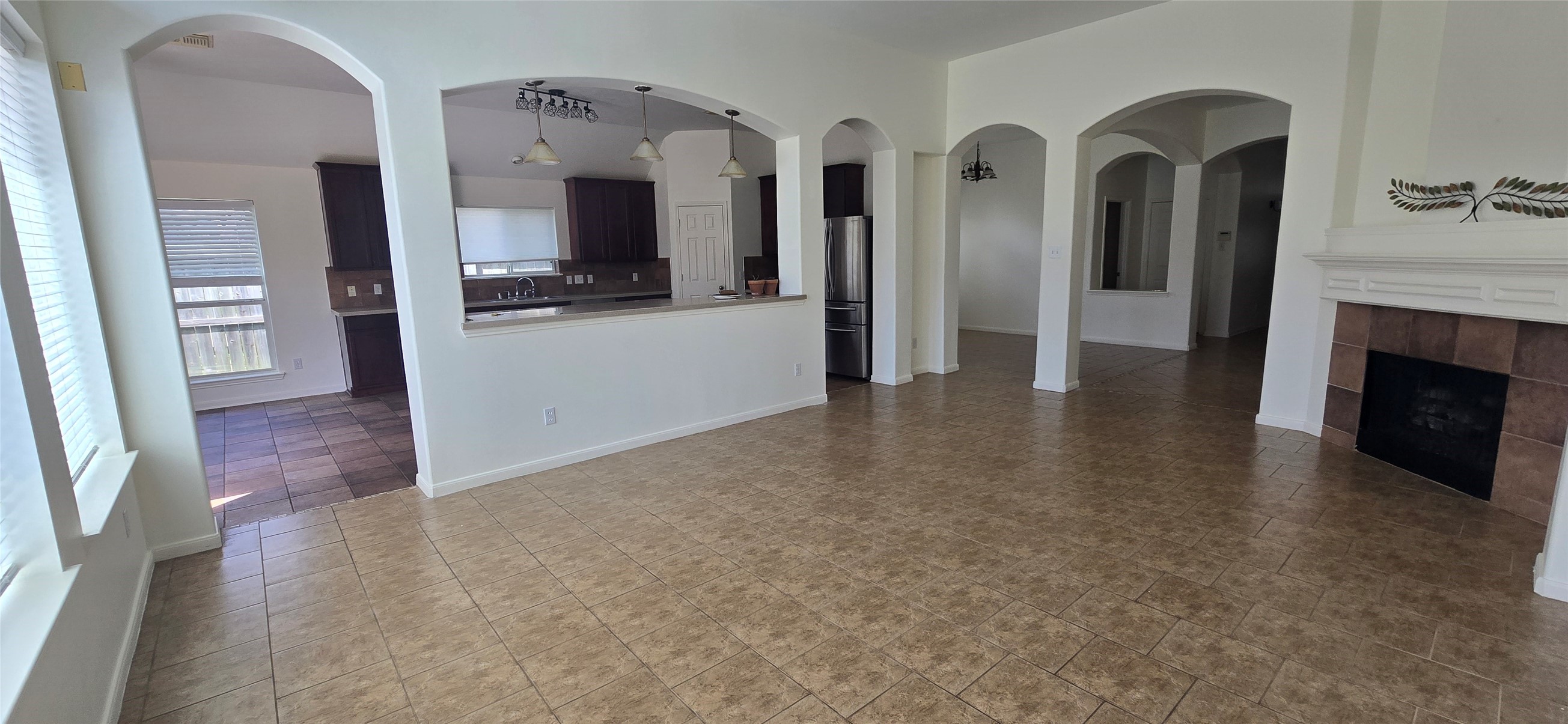 23827 Wispy Way Katy, TX 77494 - Photo 4 of 40