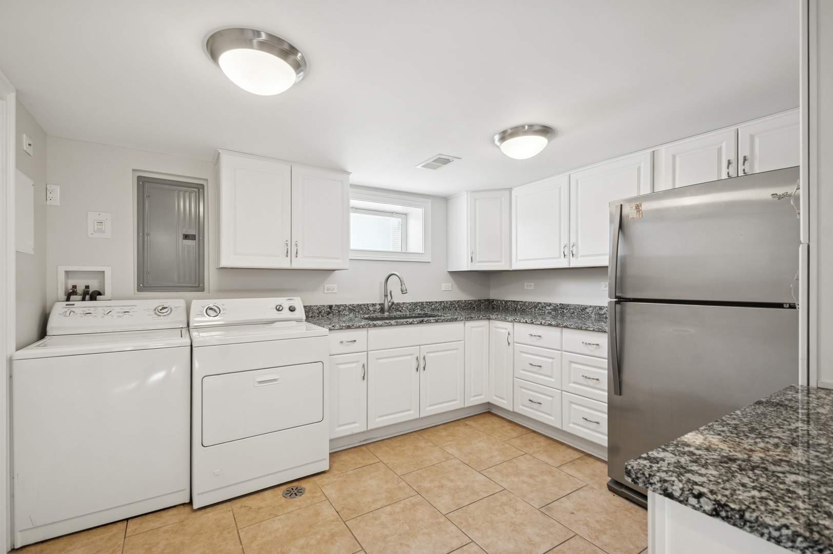 8455 Chester Avenue Niles, IL 60714 - Photo 22 of 27