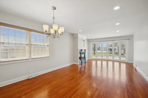 $599,999 | 8455 Chester Avenue, Niles, IL 60714