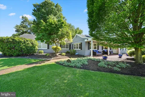 $915,000 | 710 Greenwood Road, Wilmington, DE 19807