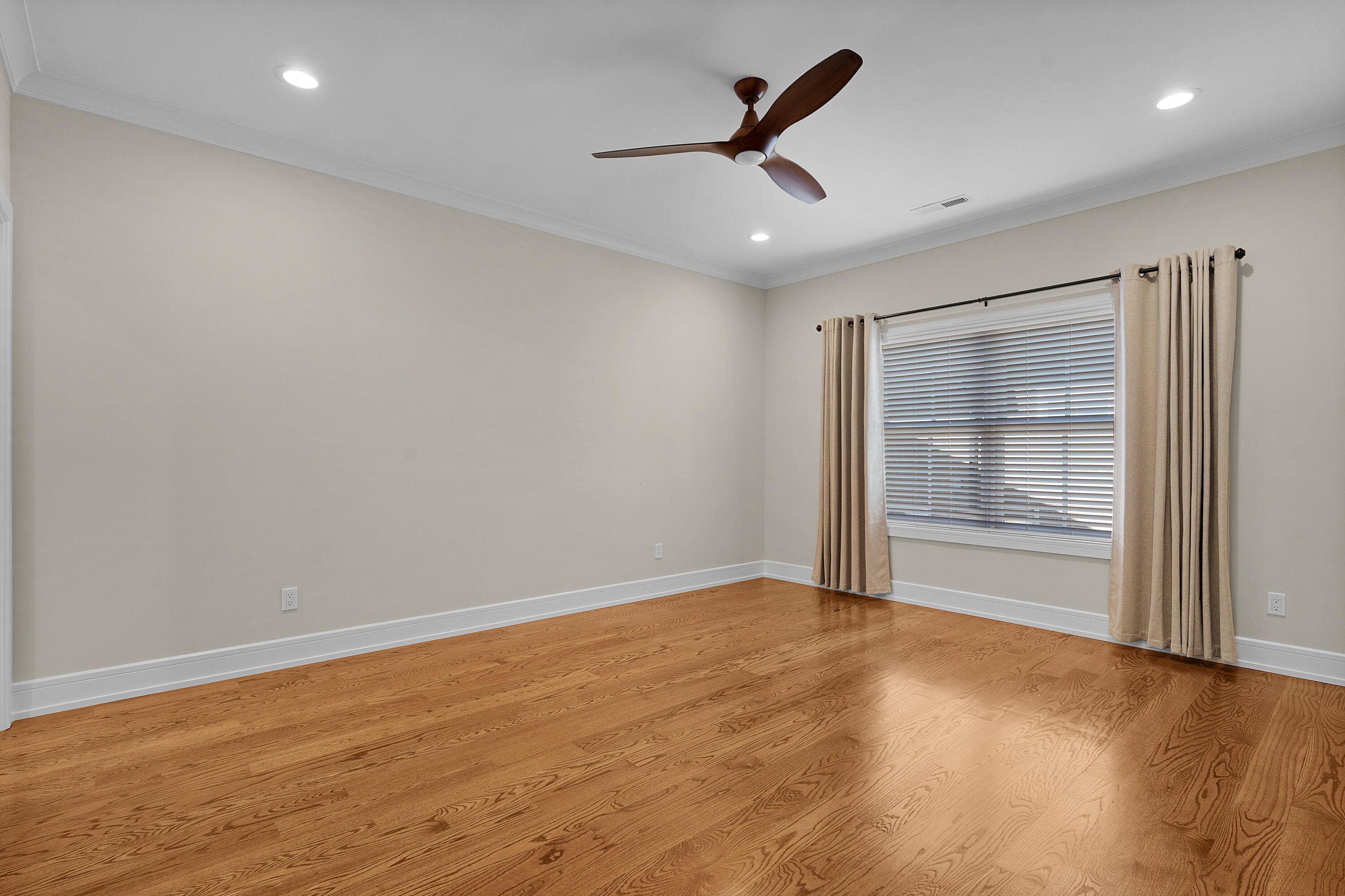 247 Walnut Street Chattanooga, TN 37403 - Photo 30 of 64 32 - 247 Walnut Street - 2nd