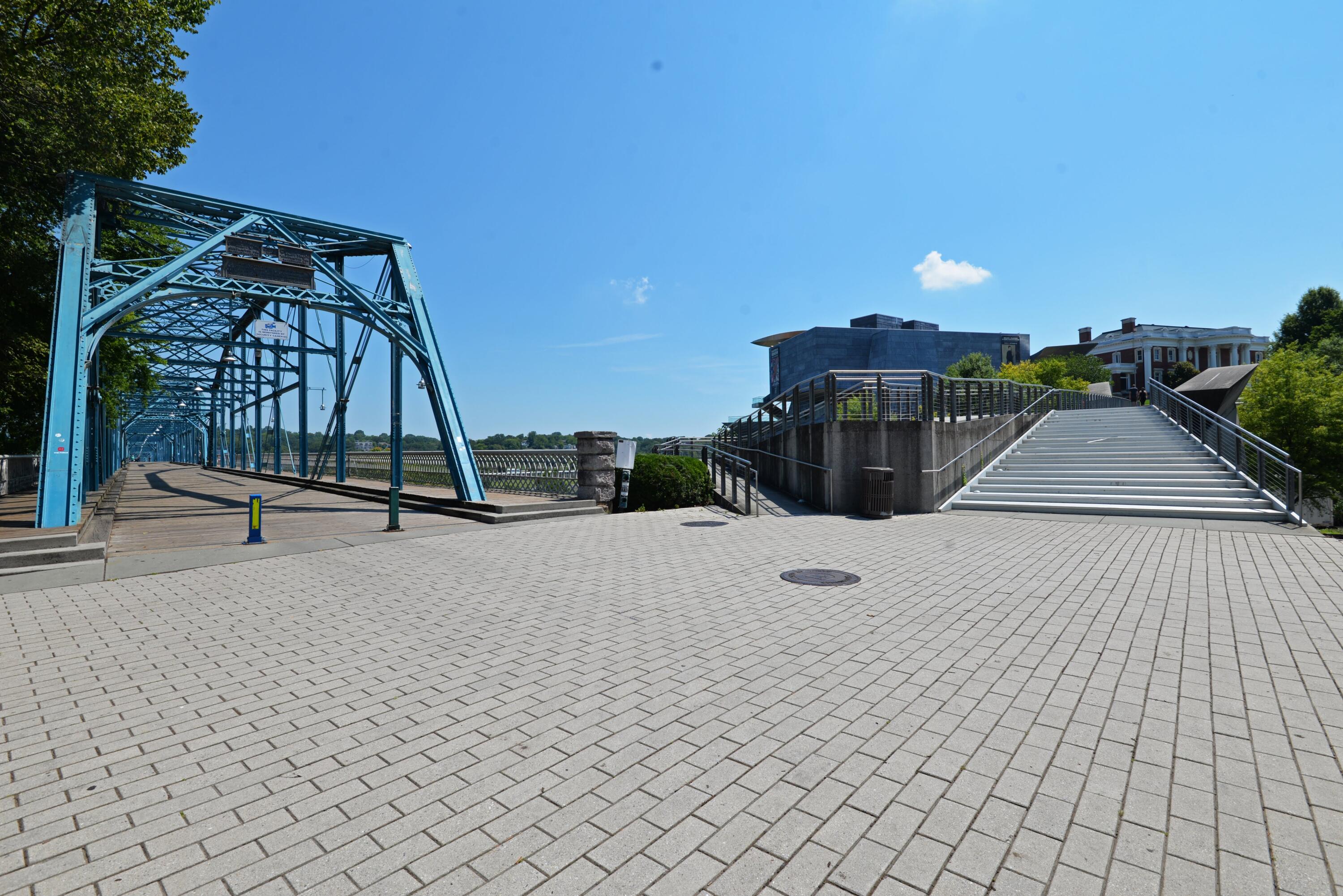 247 Walnut Street Chattanooga, TN 37403 - Photo 59 of 64 Walking bridge and Hunter Museum