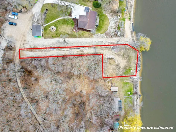 $209,900 | N557 Cowpath Lane, Fort Atkinson, WI 53538