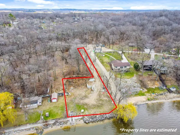 $209,900 | N557 Cowpath Lane, Fort Atkinson, WI 53538