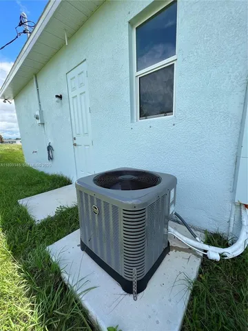 $2,200 | 1060 South Capri Court, LaBelle, FL 33935