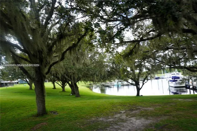 $2,200 | 1060 South Capri Court, LaBelle, FL 33935