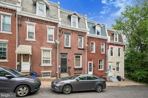 $385,000 | 3305 Krail Street, Philadelphia, PA 19129