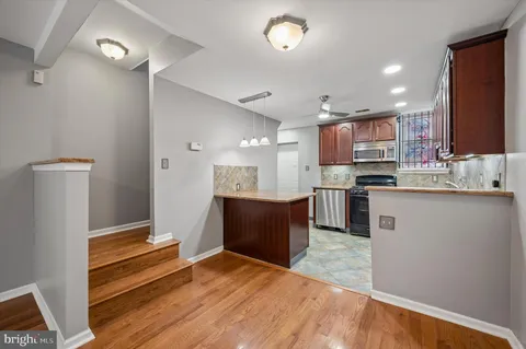 $385,000 | 3305 Krail Street, Philadelphia, PA 19129