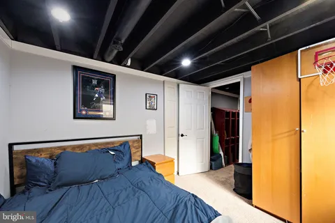 $450,000 | 301 Orinda Drive, Wilmington, DE 19804