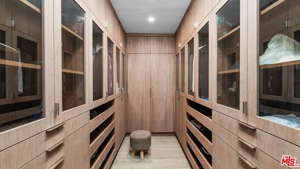 a view of an entryway with a kitchen