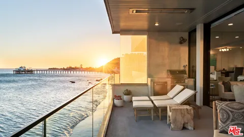 $8,450,000 | 22822 Pacific Coast Highway, Malibu, CA 90265
