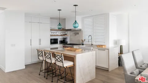 $8,450,000 | 22822 Pacific Coast Highway, Malibu, CA 90265