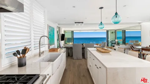 $8,450,000 | 22822 Pacific Coast Highway, Malibu, CA 90265