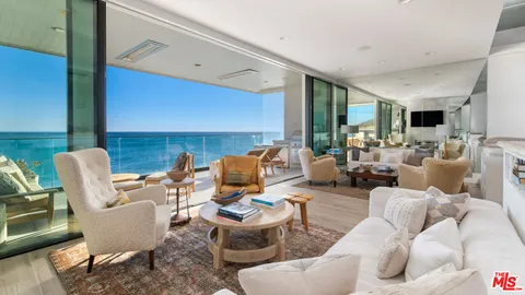 $8,450,000 | 22822 Pacific Coast Highway, Malibu, CA 90265