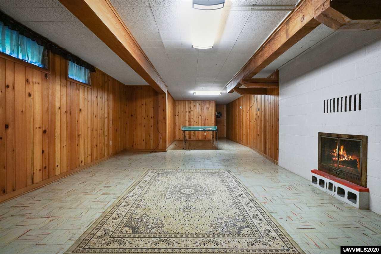 649 West Hayter Dallas, OR 97338 - Photo 29 of 42