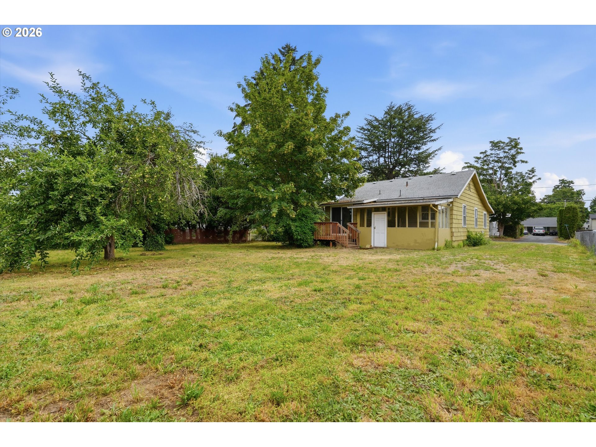 2121 Southeast 89th Avenue Portland, OR 97216 - Photo 8 of 28