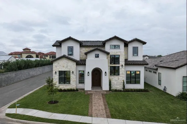 $650,000 | 501 Grayson Avenue, McAllen, TX 78504