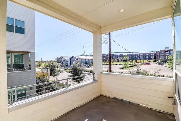 $2,675 | 2745 Clinton Drive, Houston, TX 77020