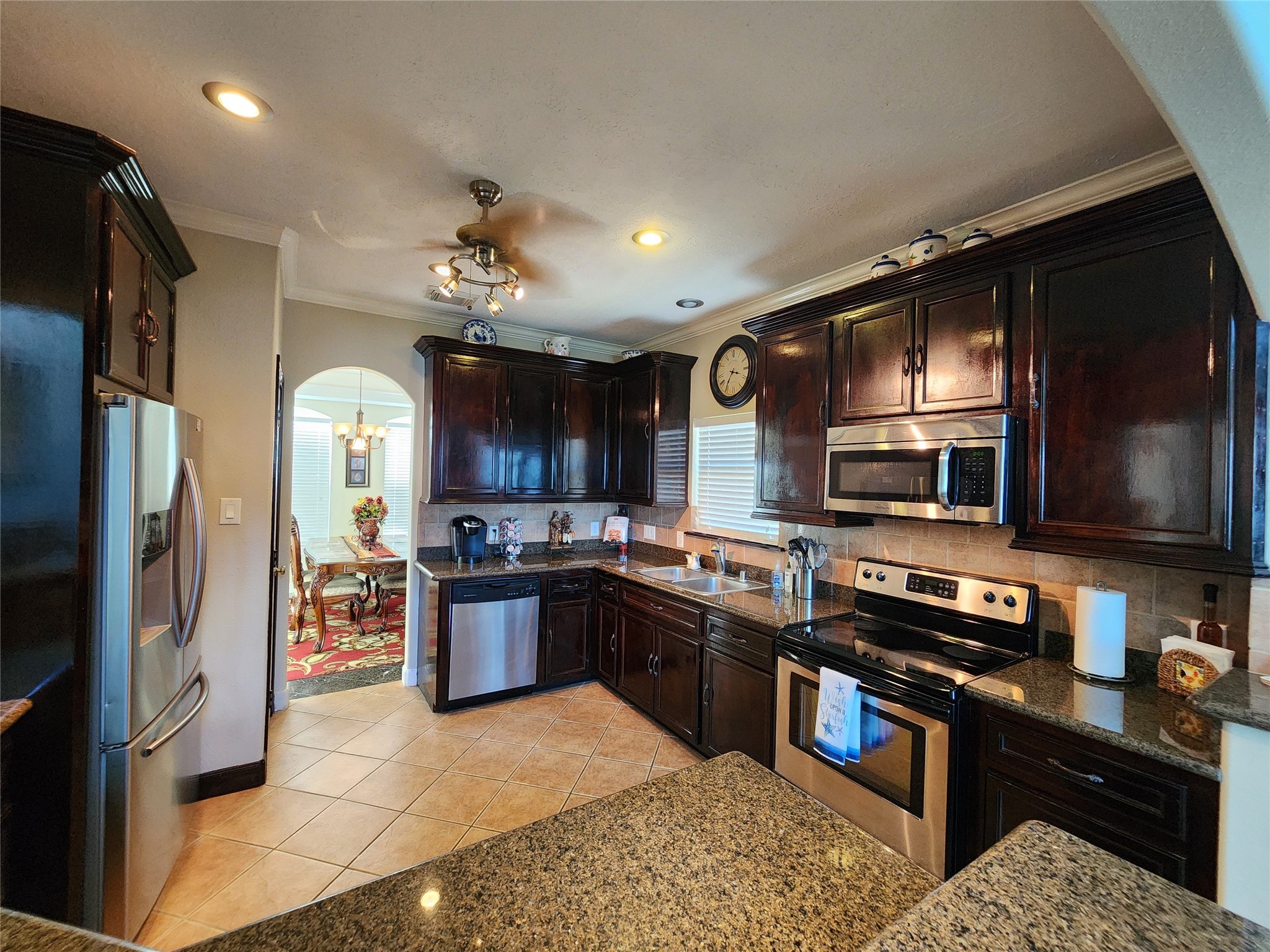 231 Key Largo Loop Point Blank, TX 77364 - Photo 16 of 42