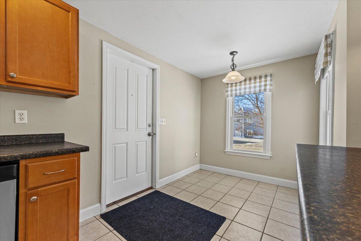 317 Alfred Street, Unit 101 Biddeford, ME 04005 - Photo 7 of 28 04-317 Alfred-4