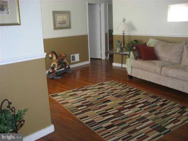 300 Manchester Road Camp Hill, PA 17011 - Photo 2 of 12 Gallery Image 2