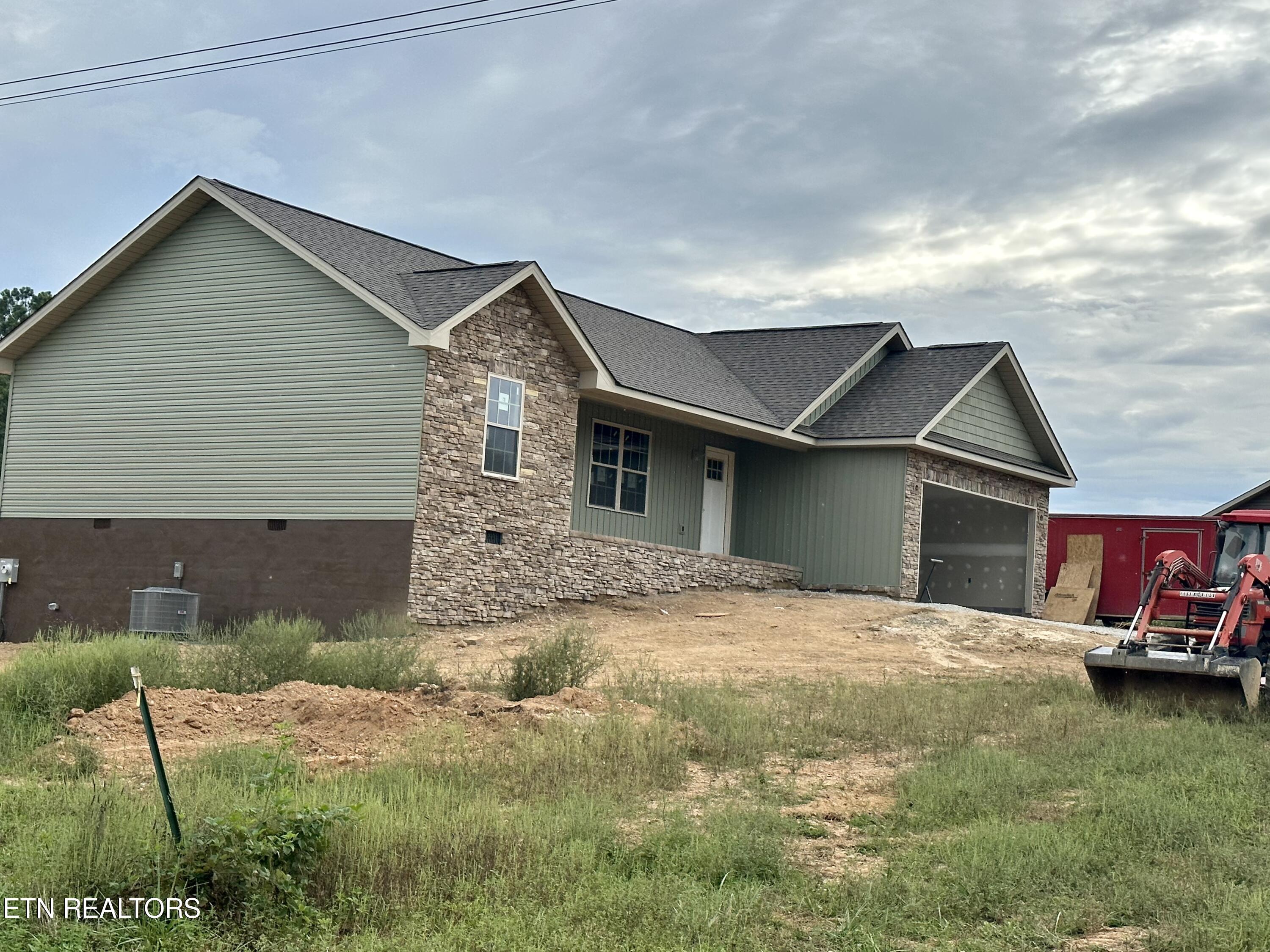 2069A873-B0F8-497B-BB99-17127ACBE7F8