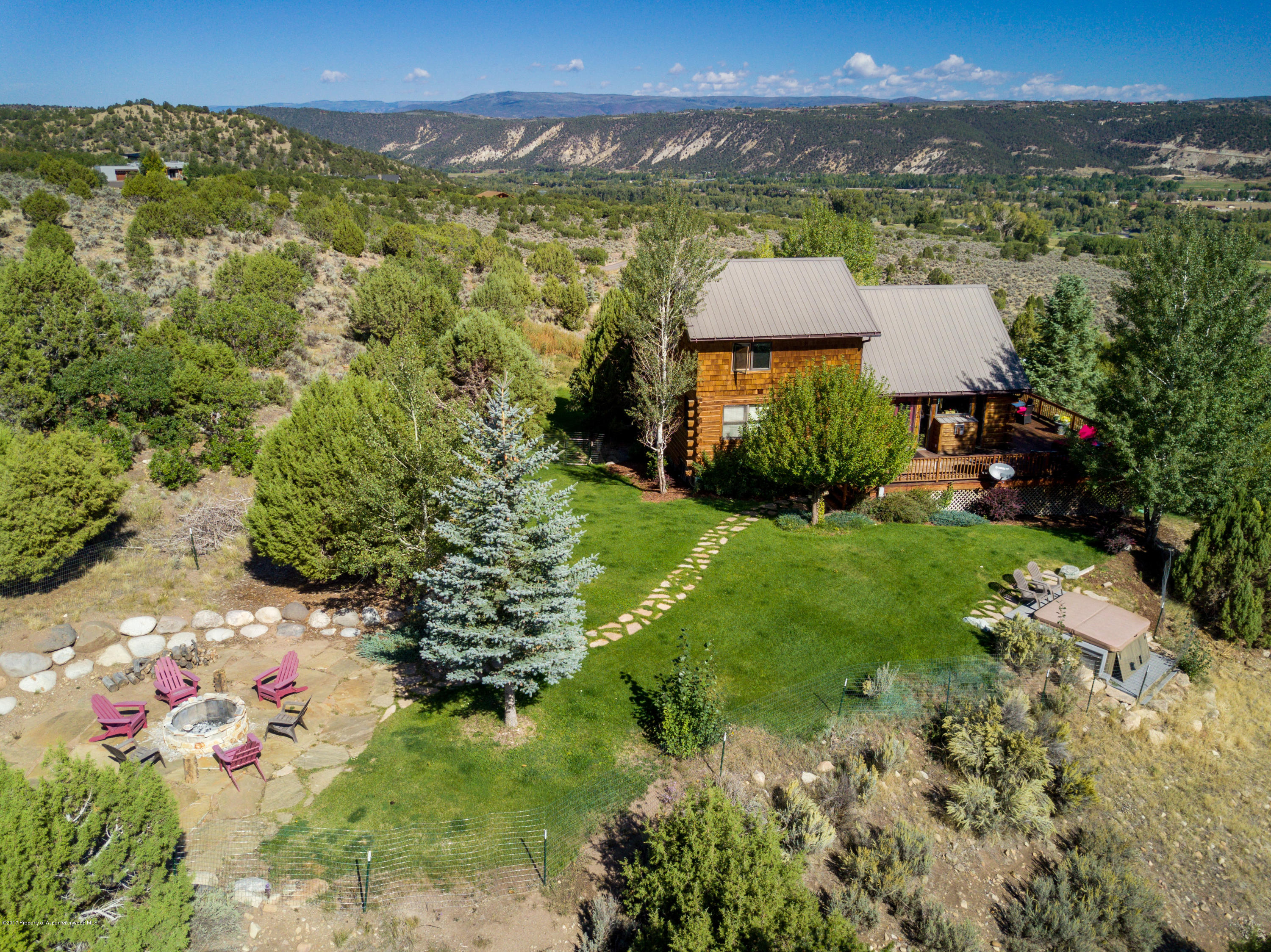 1436 Hooks Spur Road Basalt, CO 81621 - Photo 4 of 21 a view of a city