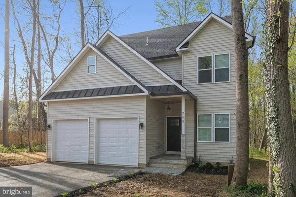 $3,500 | 799 Central Avenue East, Edgewater, MD 21037