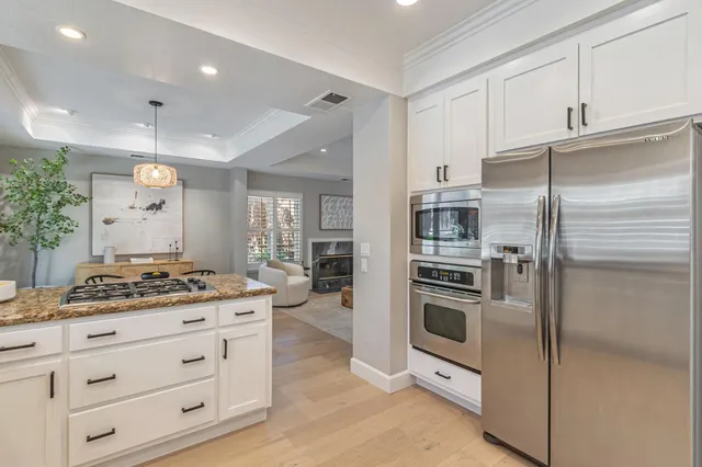 $3,248,000 | 11563 Country Spring Court, Cupertino, CA 95014