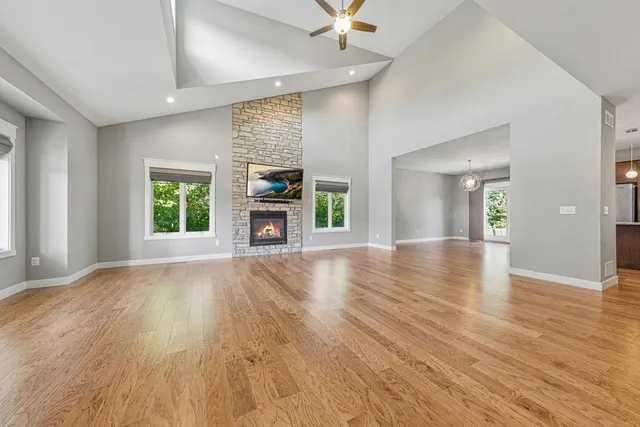 $699,900 | 317 Oak Marsh Drive, Mankato, MN 56001