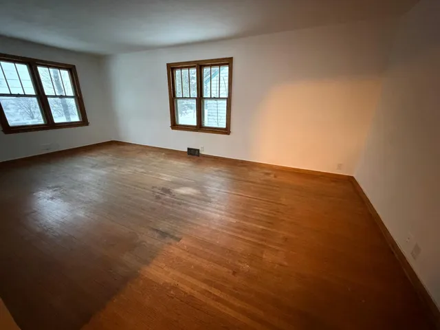 $189,900 | 1420 Frank Hall Drive, Albert Lea, MN 56007