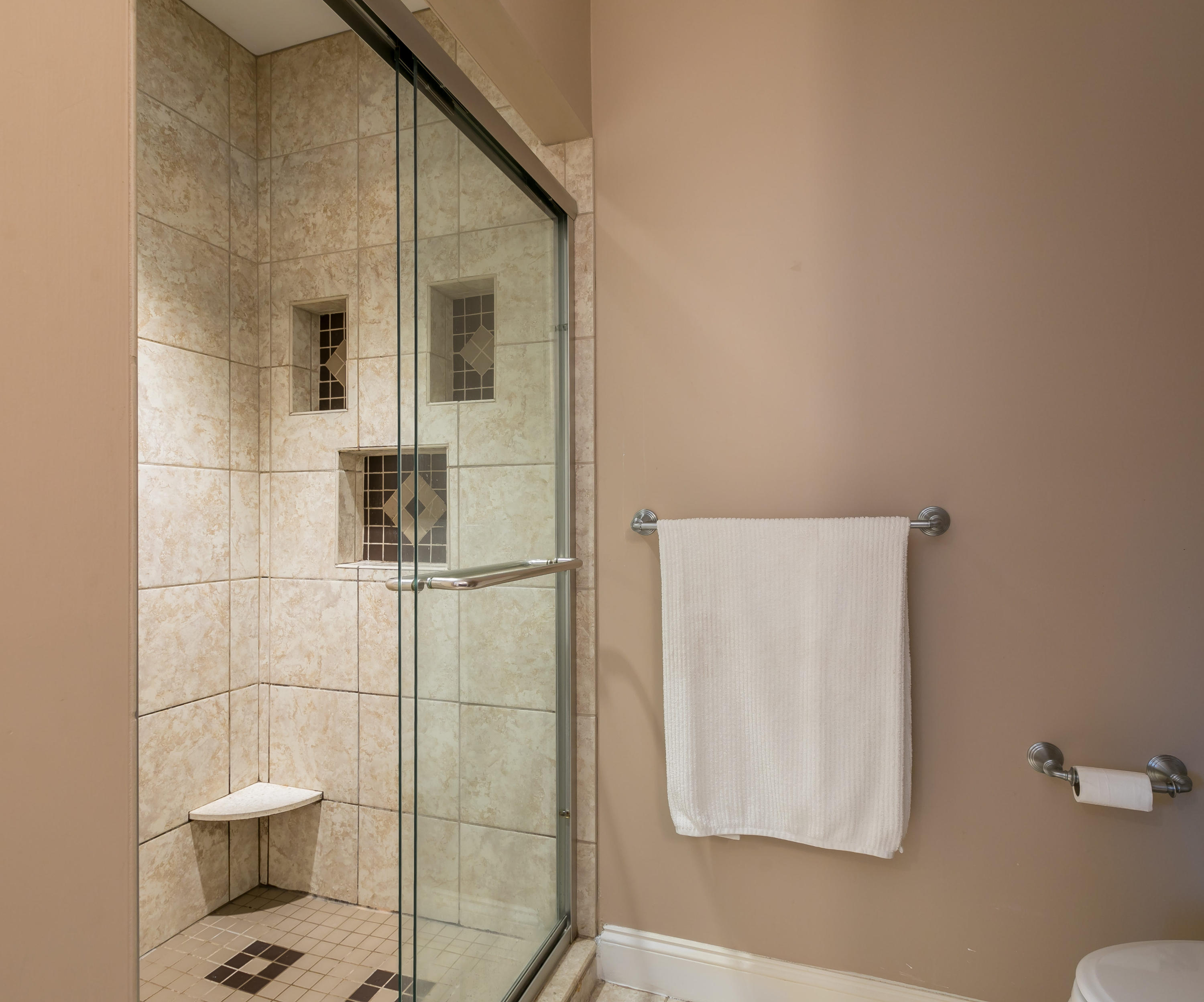 186 Curtis Road Portland, ME 04103 - Photo 28 of 42 186 Curtis Rd Portland ME-print-029-1-Ma
