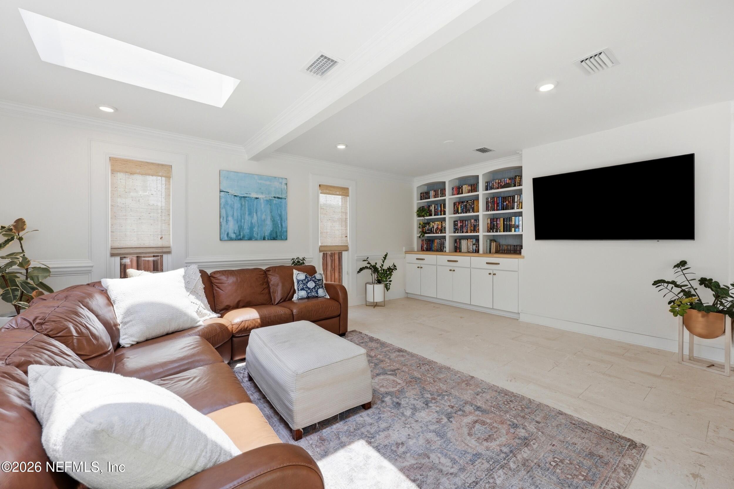 314 9th Street Atlantic Beach, FL 32233 - Photo 16 of 45 Built in custom shelving