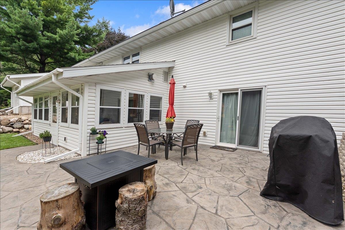 118 Violet Circle Madison, WI 53714 - Photo 48 of 56