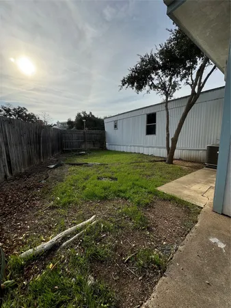 $1,299 | 405 East Park Street, Cedar Park, TX 78613