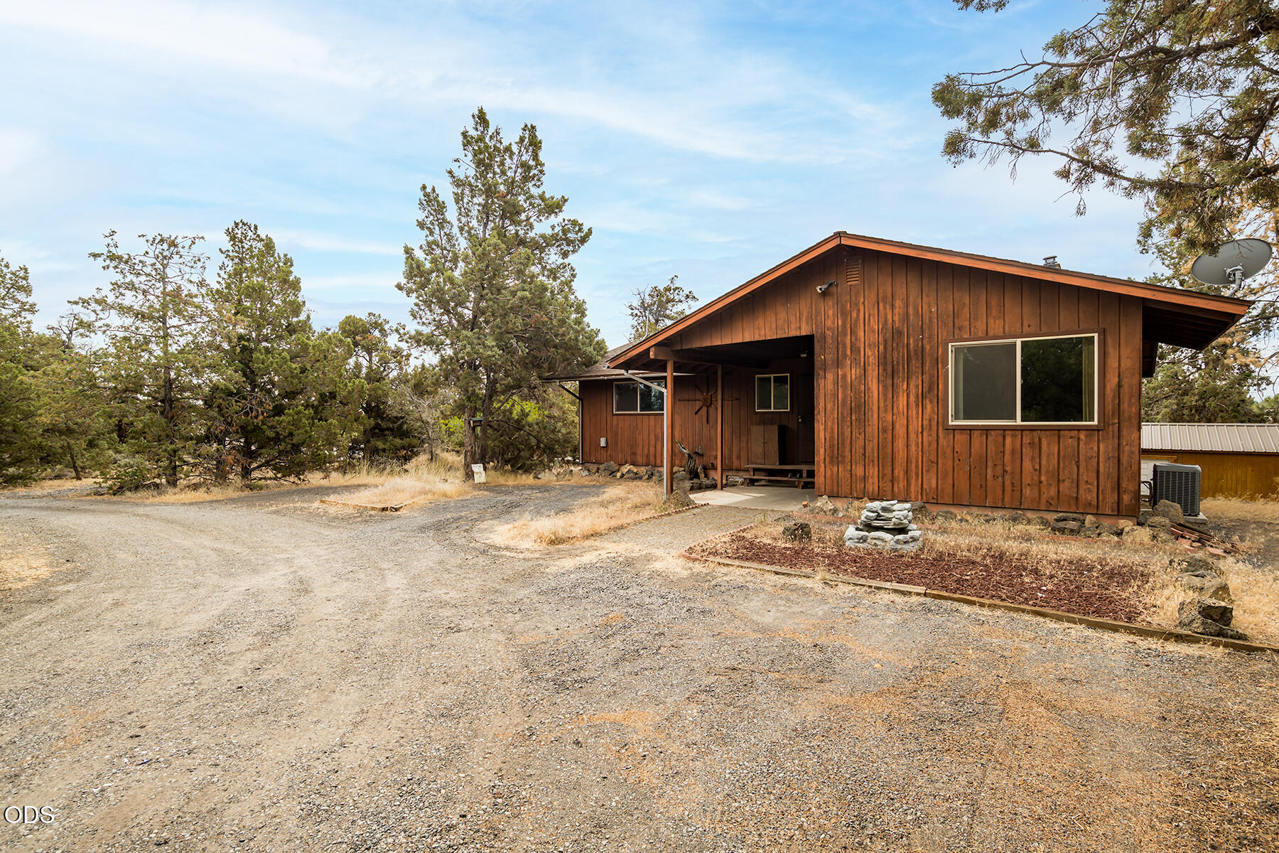 22305 Neff Road Bend, OR 97701 - Photo 39 of 55