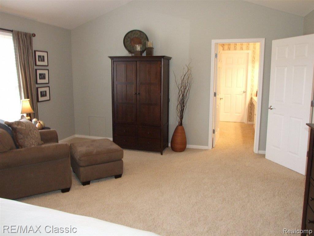 1347 Welland Drive Rochester, MI 48306 - Photo 22 of 24 Master_Bedroom_2.JPG