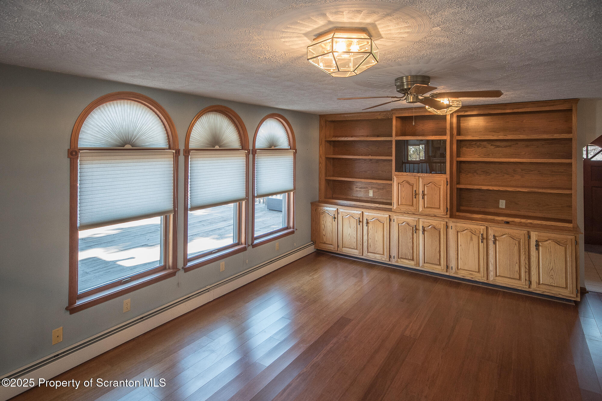 640 Fairview Road Clarks Summit, PA 18411 - Photo 13 of 53 Family Room